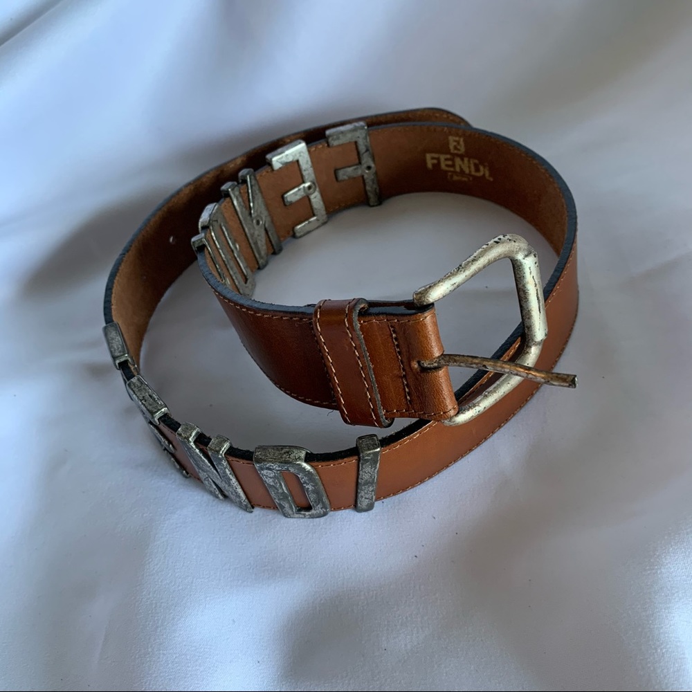 FENDI Logo Women’s Brown Leather Belt